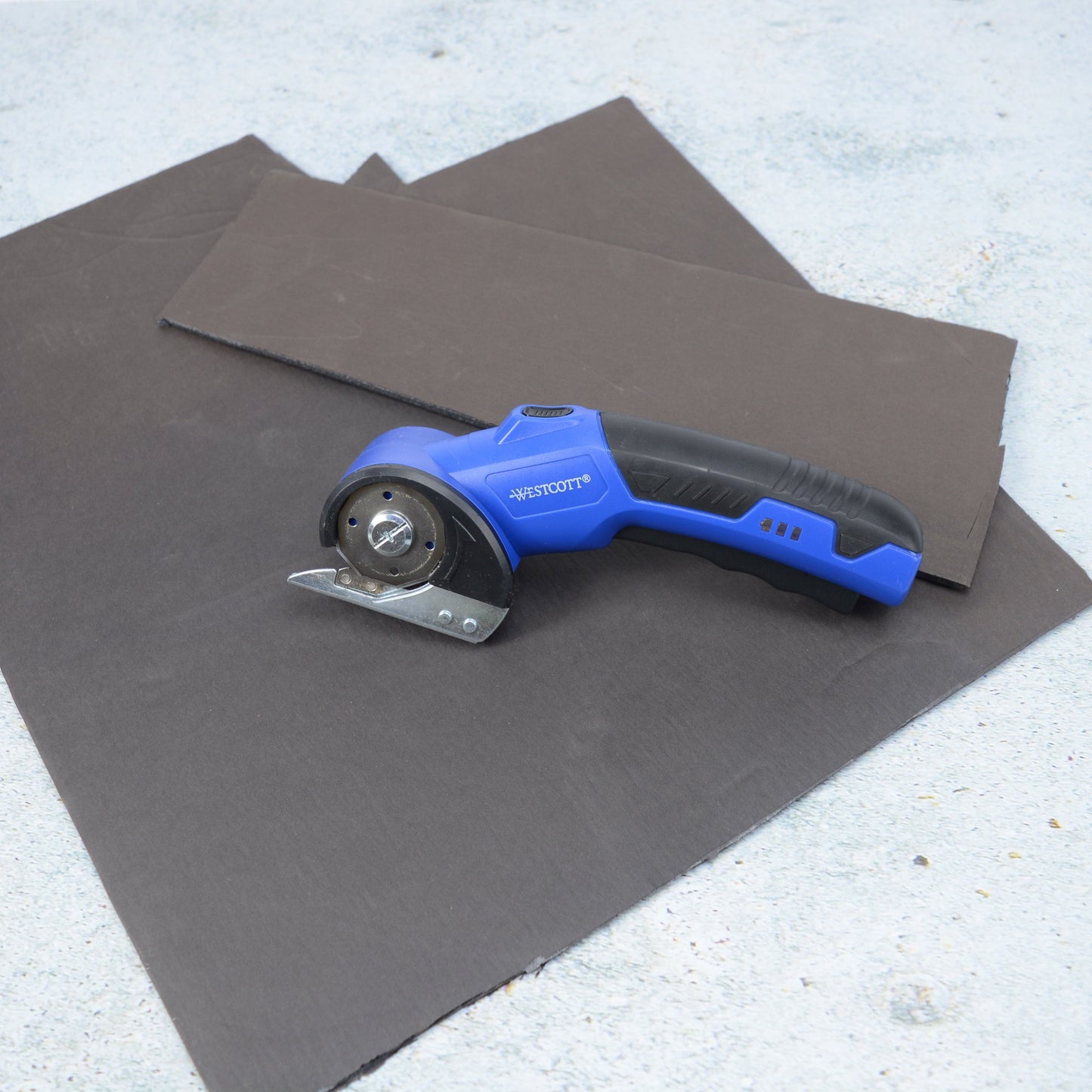 Westcott Rechargeable Electric Scissors Cordless Power with Built-In Battery Stainless Steel Blades Cut Up to 1/4’’