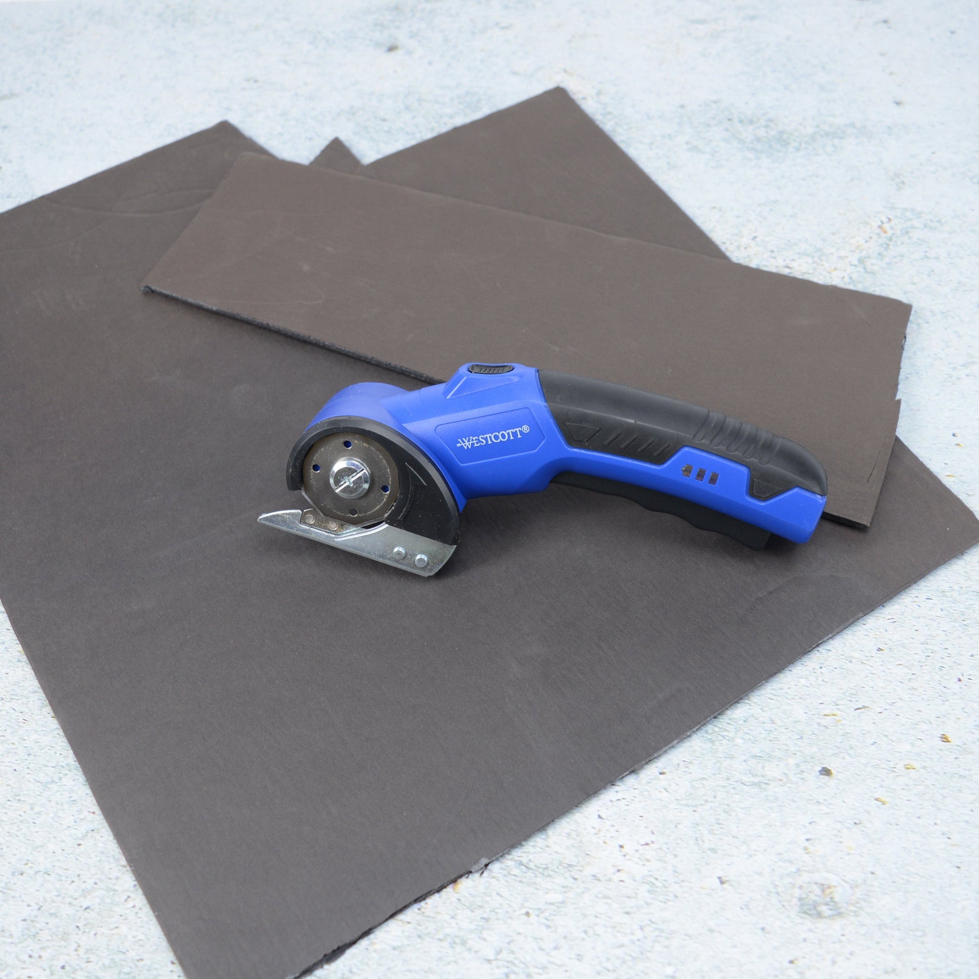 Westcott Rechargeable Electric Scissors Cordless Power with Built-In Battery Stainless Steel Blades Cut Up to 1/4’’